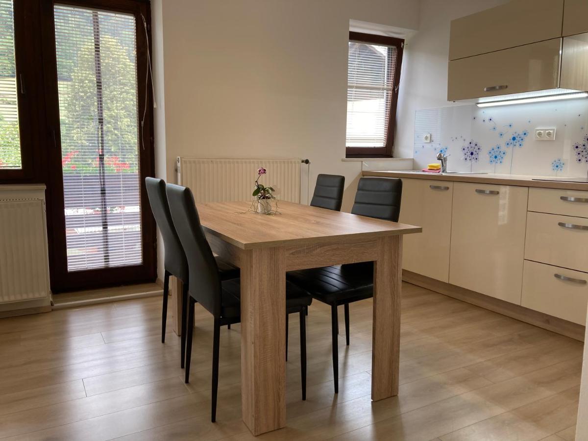 Stefanja Gora Apartment Vrtacnik מראה חיצוני תמונה