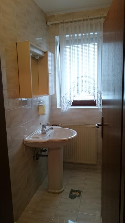 Stefanja Gora Apartment Vrtacnik מראה חיצוני תמונה